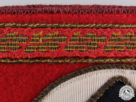 NSDAP Leiter einer Hauptstelle Type II Gau Level Armband Detail