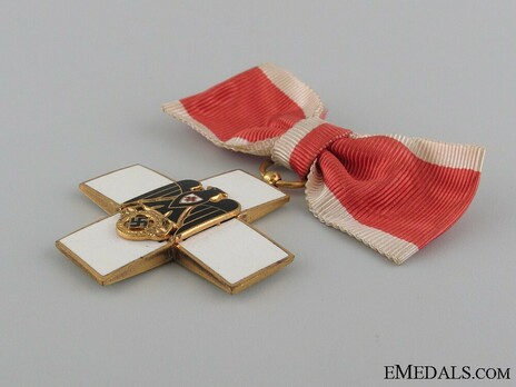 Type III, Ladies Cross Obverse