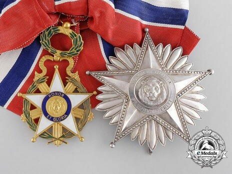 Grand Cross Obverse