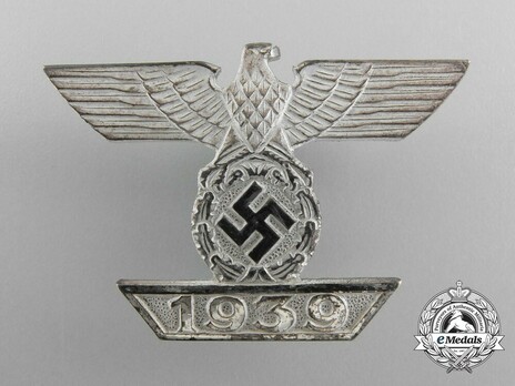 Clasp to the Iron Cross I Class, Type II, by B. H. Mayer (version B) Obverse