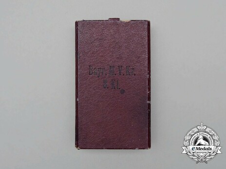 Order of Military Merit, III Class Military Merit Cross Case of Issue Obverse