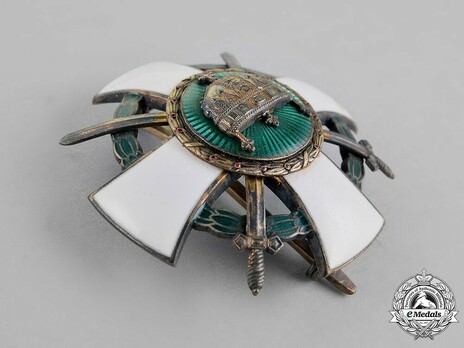 Order of the Holy Crown, Officer, Military Division (with War Decoration) Obverse
