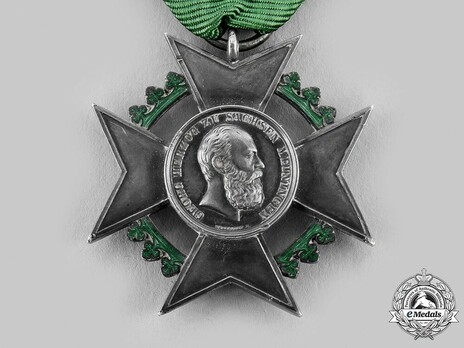 Decoration for Art and Science, I Class Silver Cross Obverse
