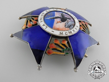 Grand Officer Breast Star Obverse