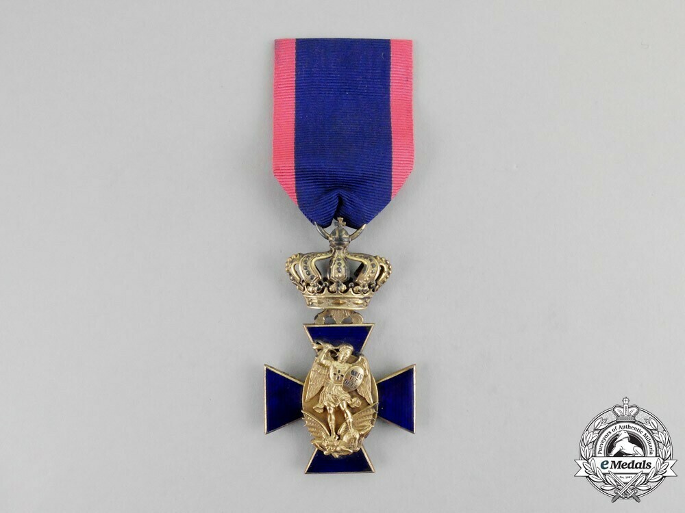 Royal+order+of+merit+of+st.+michael%2c+iii+class+cross+%28in+silver+gilt%29+1