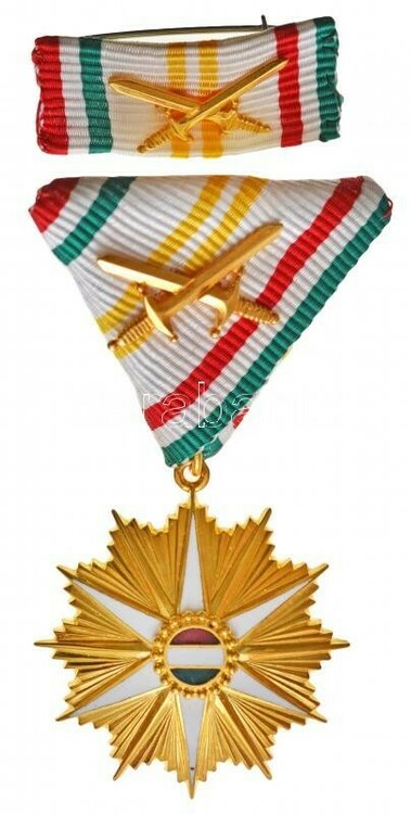 Order+of+the+star+of+the+hungarian+republic%2c+ii+class+%28with+swords%29