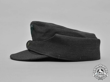 Waffen-SS NCO/EM's Visored Field Cap M43 (single button version) Left