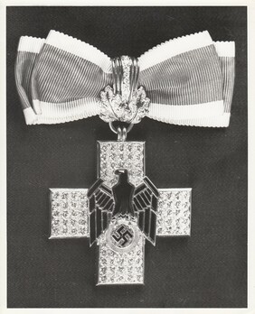 German Social Welfare Decoration, I Class Cross with Diamonds Obverse