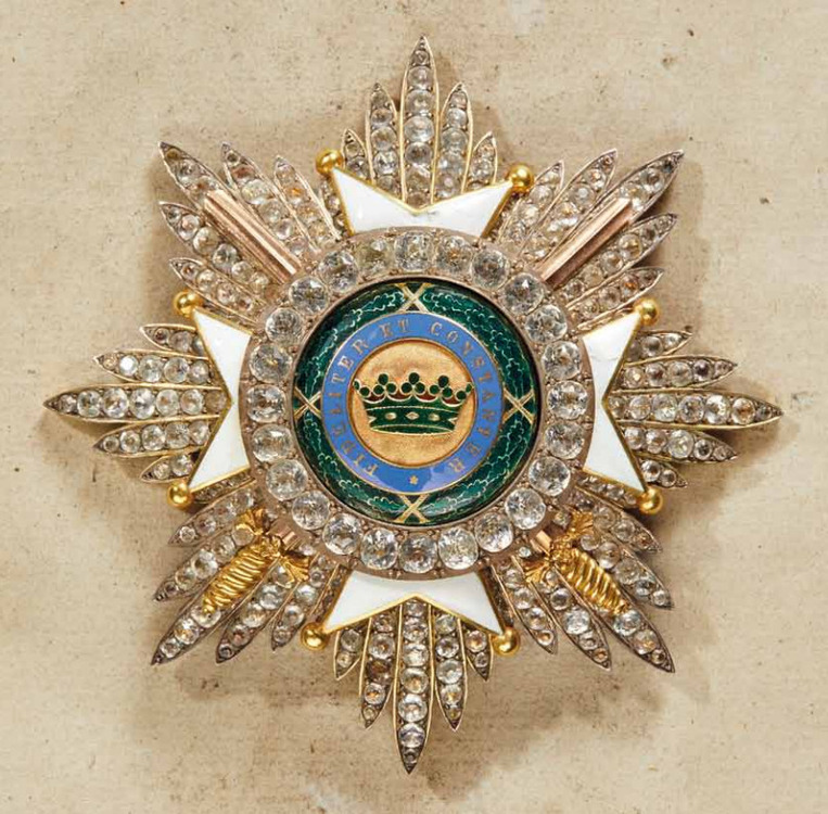 Duke+of+saxony+ernestinian+house+order%2c+type+ii%2c+military%2c+grand+cross+breast+star%2c+diamonds%2c+obv