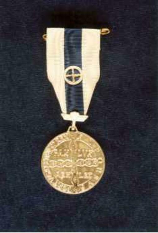 Ii class medal obverse1