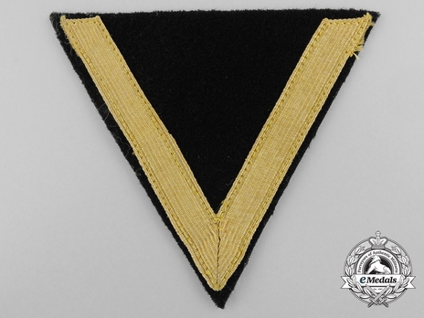 Kriegsmarine Gefreiter Chevron (1938-1945 version) Obverse