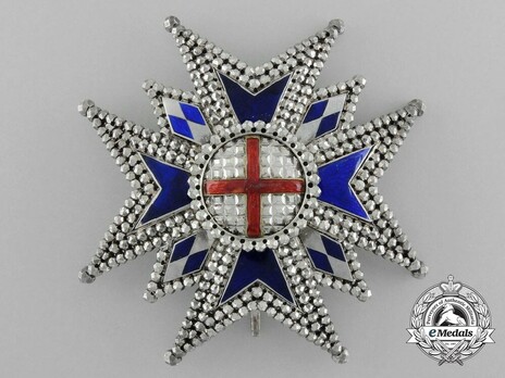 Military Order of St. George, Commander Cross Breast Star Obverse