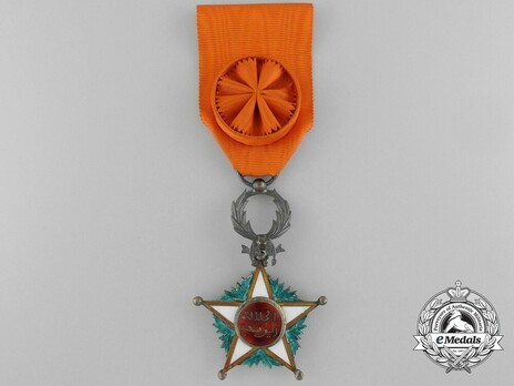 Order of Ouissan Alaouite, Type II, II Class Grand Officer Neck Badge Obverse