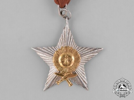 Order of the Gorkha Dakshina Bahu, IV Class Obverse