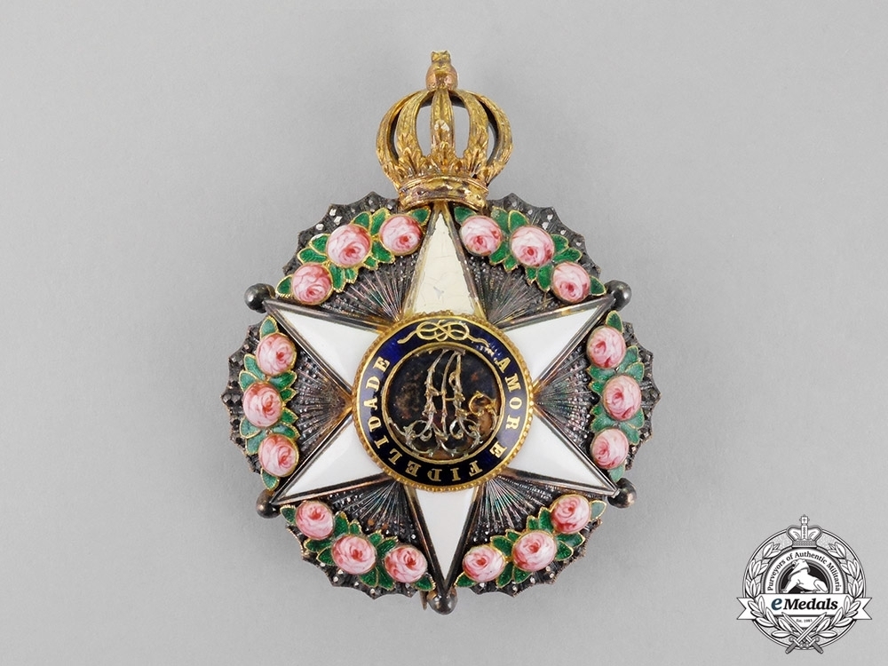 Grand+dignitary+breast+star+obverse+%28silver+gilt%2c+gold%29
