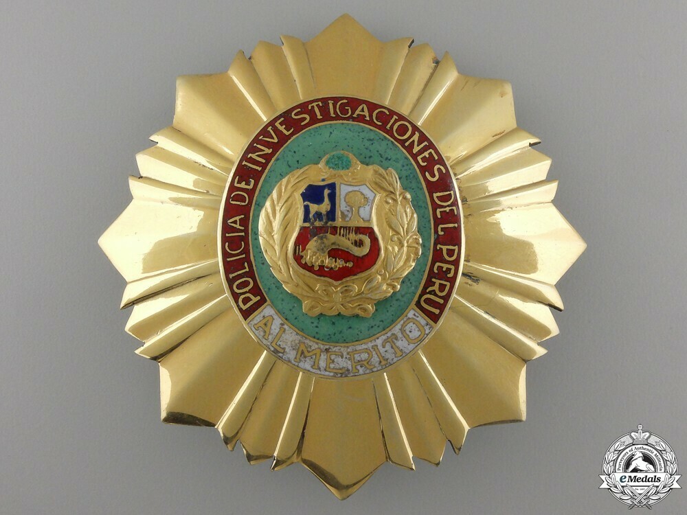 A peruvian inves 553e8902ef64a