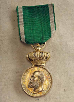 Medal for Art and Science, Type I, in Gold with Crown Obverse