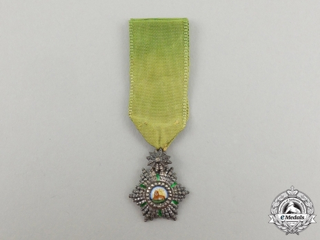 Miniature V Class Knight (with couchant lion) Obverse