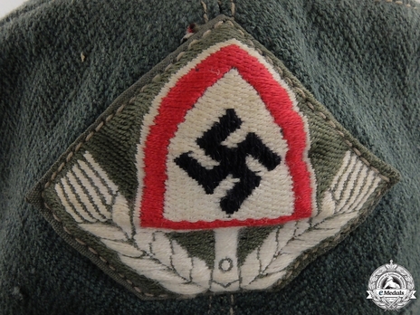 RAD Summer Cap Insignia Detail
