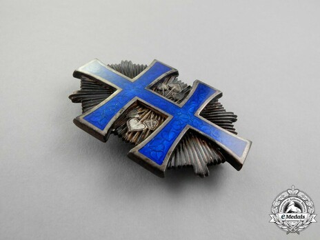 Order of the Military Victory Cross, Type II, III Class Obverse