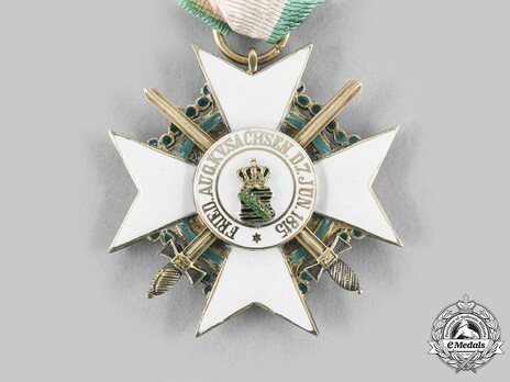 Order of Merit, Type II, Military Division, I Class Knight Obverse