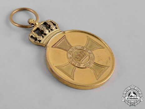 Order of the Crown, Civil Division, Type II, Gold Medal (1916-1918) Obverse