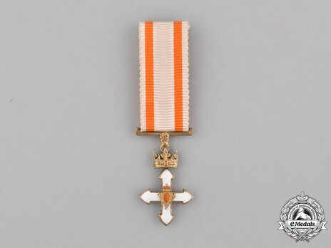 Miniature Order of Vytautas the Great, Knight's Cross Obverse