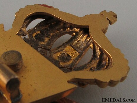 Order of Military Merit, Military Division, Officer Cross (in gold) Crown Reverse