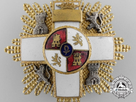 3rd Class Breast Star (white distinction) (with coat of arms of Castile and Leon, and Imperial Crown) Obverse