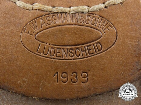 LUFTWAFFE BELT BUCKLE AND LEATHER TAB; ASSMANN MARKED