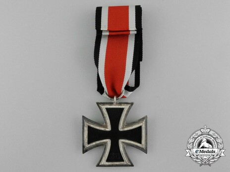 Iron Cross II Class, by Deschler, #1, L/10 (regular frame, "1") Reverse