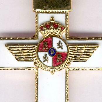 1st Class Cross (white distinction) (gilt) Obverse