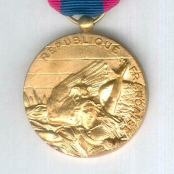 Gold Medal (stamped "D'APRES RUDE") Obverse