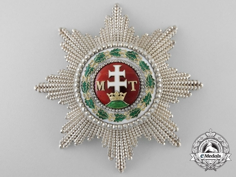 Type II, Grand Cross Breast Star (in silver and gold) Obverse