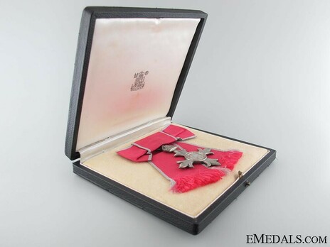 Member (for ladies) (1938-) (by Royal Mint) in Case of Issue