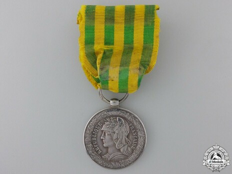 Silver Medal (Army, stamped "DANIEL DUPUIS") Obverse