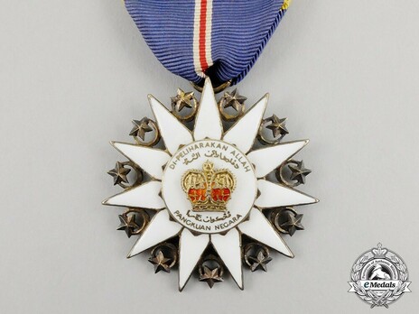 Order of the Defender of the Realm, Member Obverse