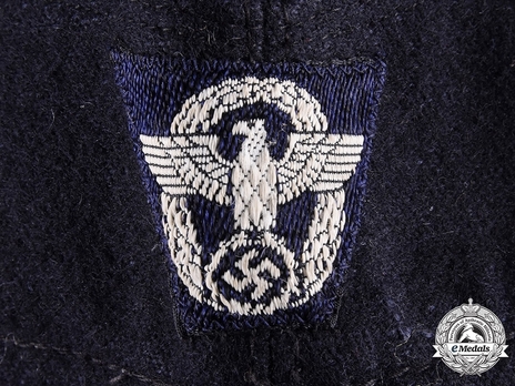 Firefighters Blue 1937 Pattern Field Cap (unpiped version) Eagle Detail