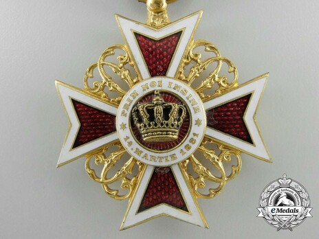 Order of the Romanian Crown, Type I, Civil Division, Officer's Cross Obverse