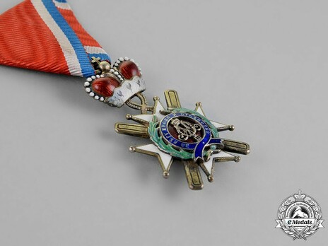 Order of the Cross of Takovo, Civil Division, IV Class Obverse