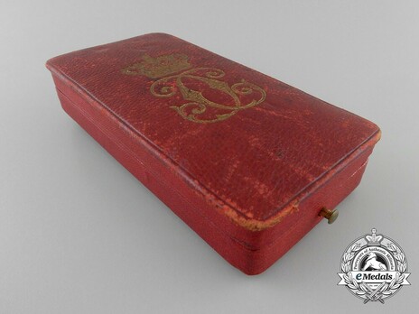 Order of the Romanian Crown, Type I, Civil Division, Officer's Cross Case of Issue