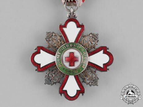 Order for Incentive to Humanity (Red Cross), II Class (for Men) Obverse