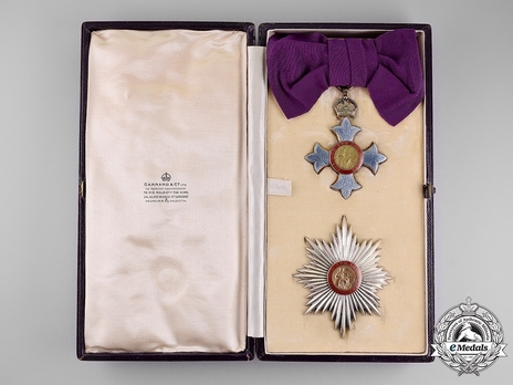 Grand Cross (1917-1937) in Case of Issue