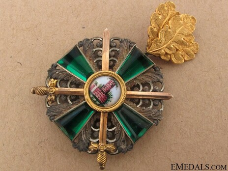II Class Knight with Swords (with oak leaves, in silver gilt) Obverse