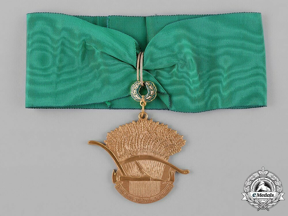 Presidential+golden+plow+award+for+land+reform+1