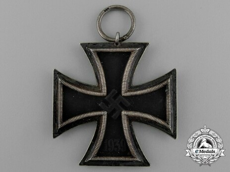 Iron Cross II Class, by Gottlieb & Wagner, #52 ("52") Obverse