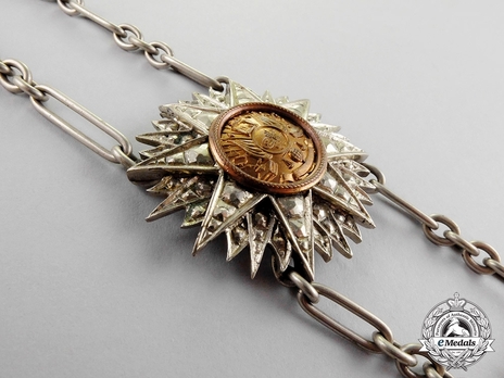  Order of the Supreme Sun (Nishan-i-Almar), Type II, I Class Collar Obverse Detail