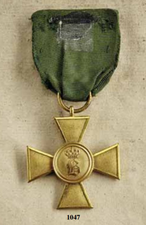 Military+long+service+decoration%2c+type+i%2c+cross+for+25+years%2c+obv+