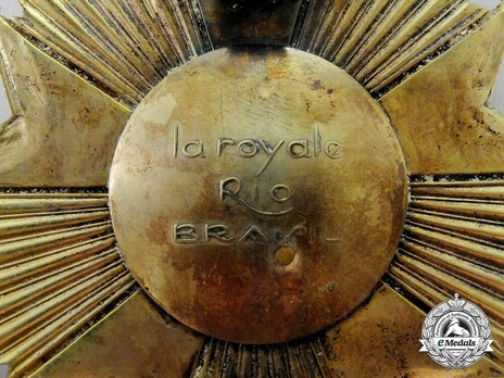 Grand Officer Breast Star Reverse