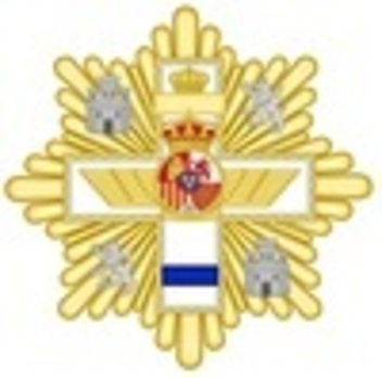 Grand Cross Breast Star (blue distinction) Obverse